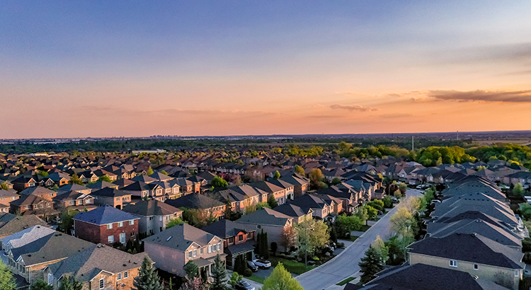 Aerial view of Residential Distratic at Major MacKenzie Dr. and Islinton Ave., detached and duplex house at Woodbridge and Kleinburg, Vaughan, Canada